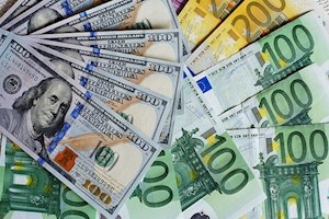 فرصت ۳ ماهه به دارندگان ۱۰ هزار یورو ارز خانگی: یا ارزها را بفروشید یا در بانک پس‌انداز کنید